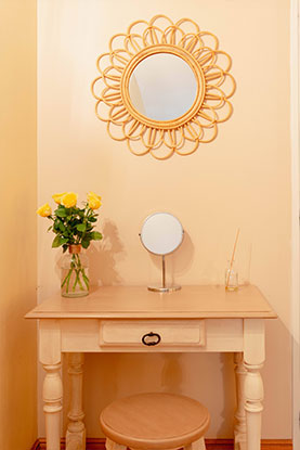 Le Gargantua | Gargamelle Bedroom | Desk Area