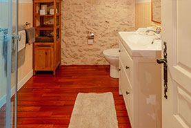 Le Gargantua | Melusine Bedroom | Bathroom